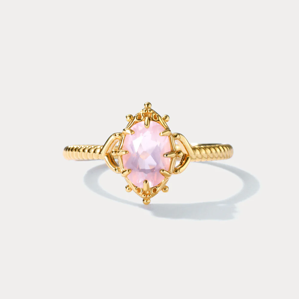 Elegant Rose Quartz Ring