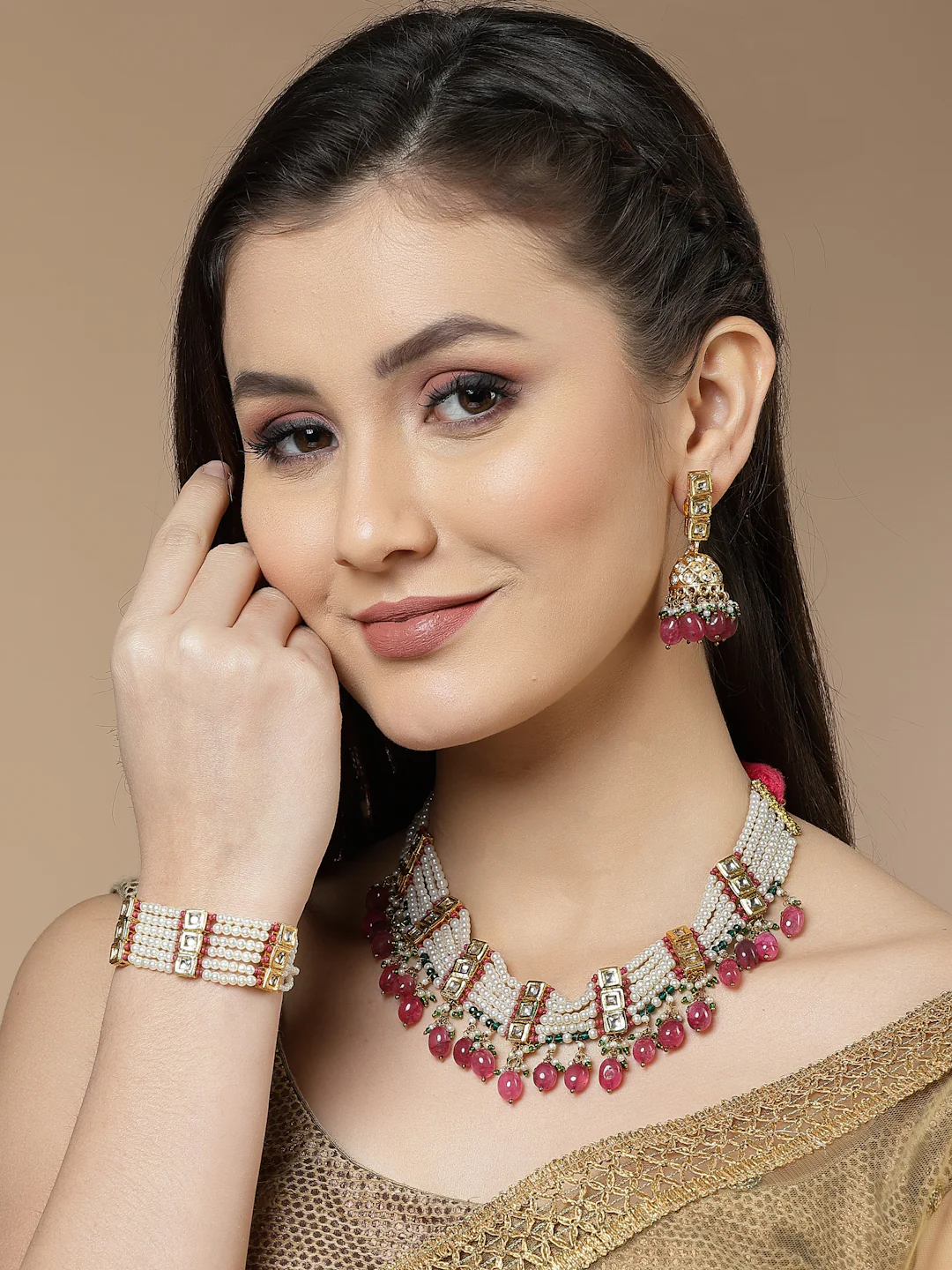 Elegant Faux Pearl And Crystal Bracelet