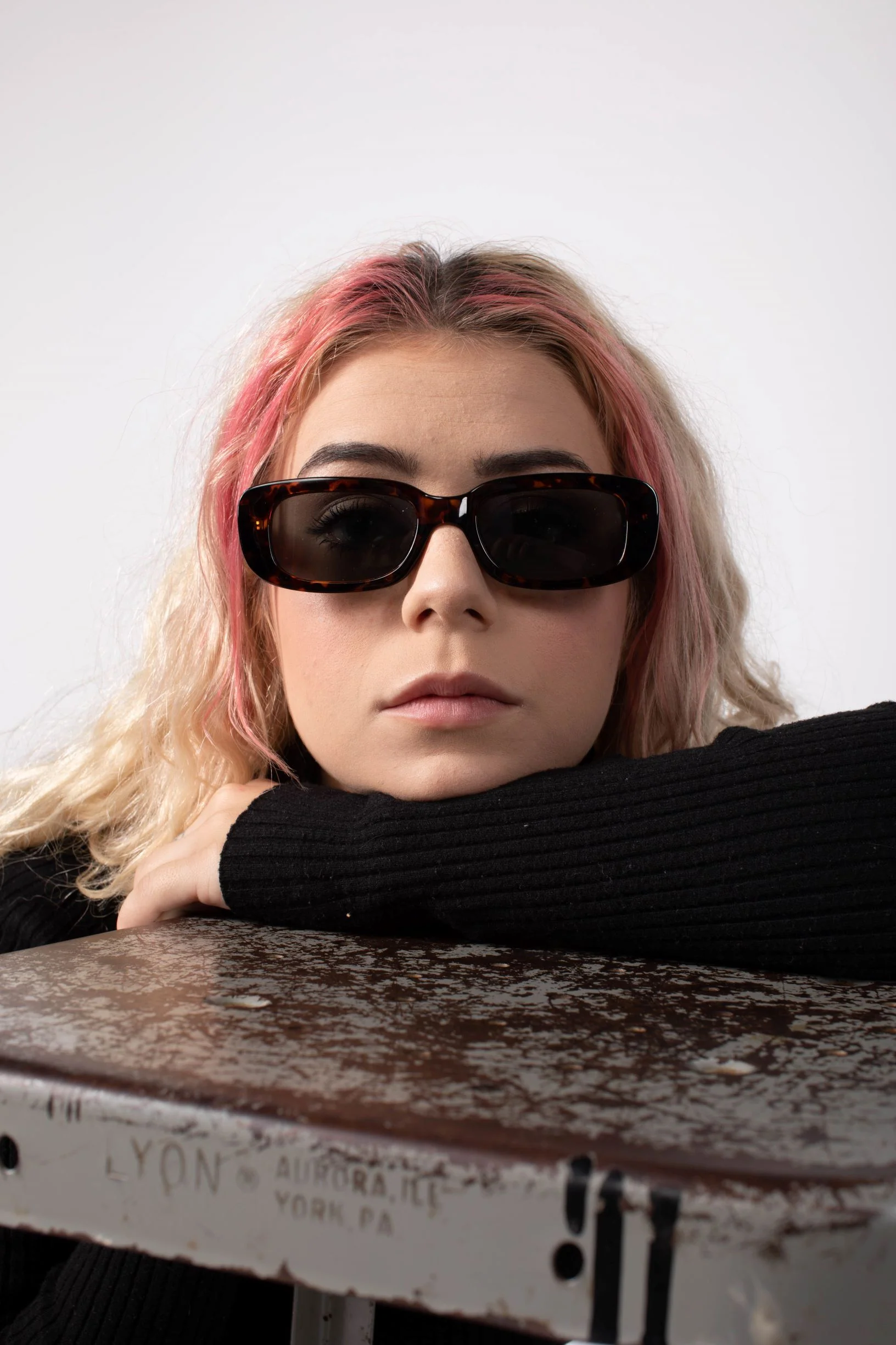 Stylish Tortoiseshell Rectangular Eyeglasses