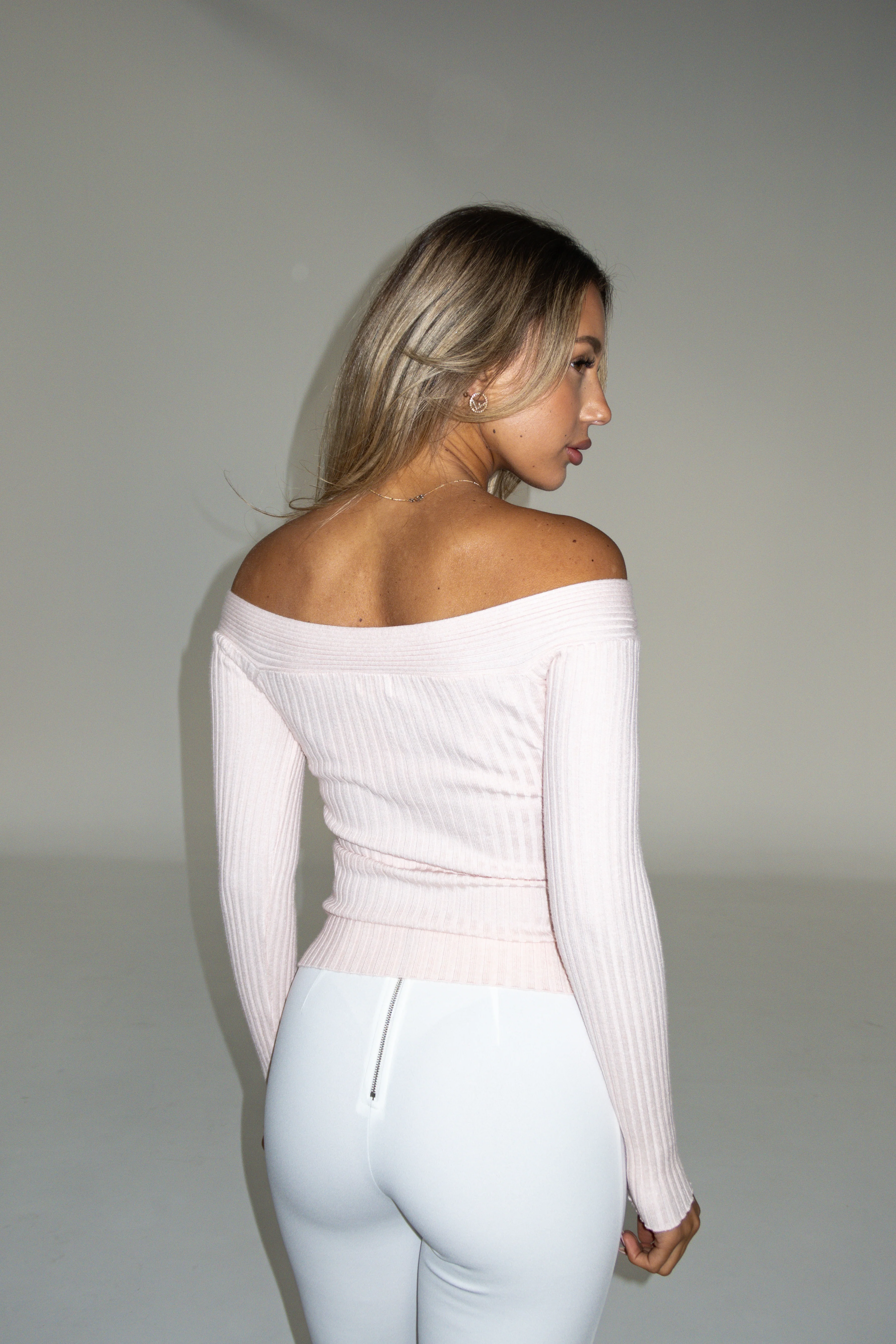 Elegant Off-Shoulder Knitted Top